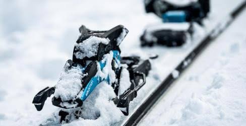 Ski Bindings Q630587