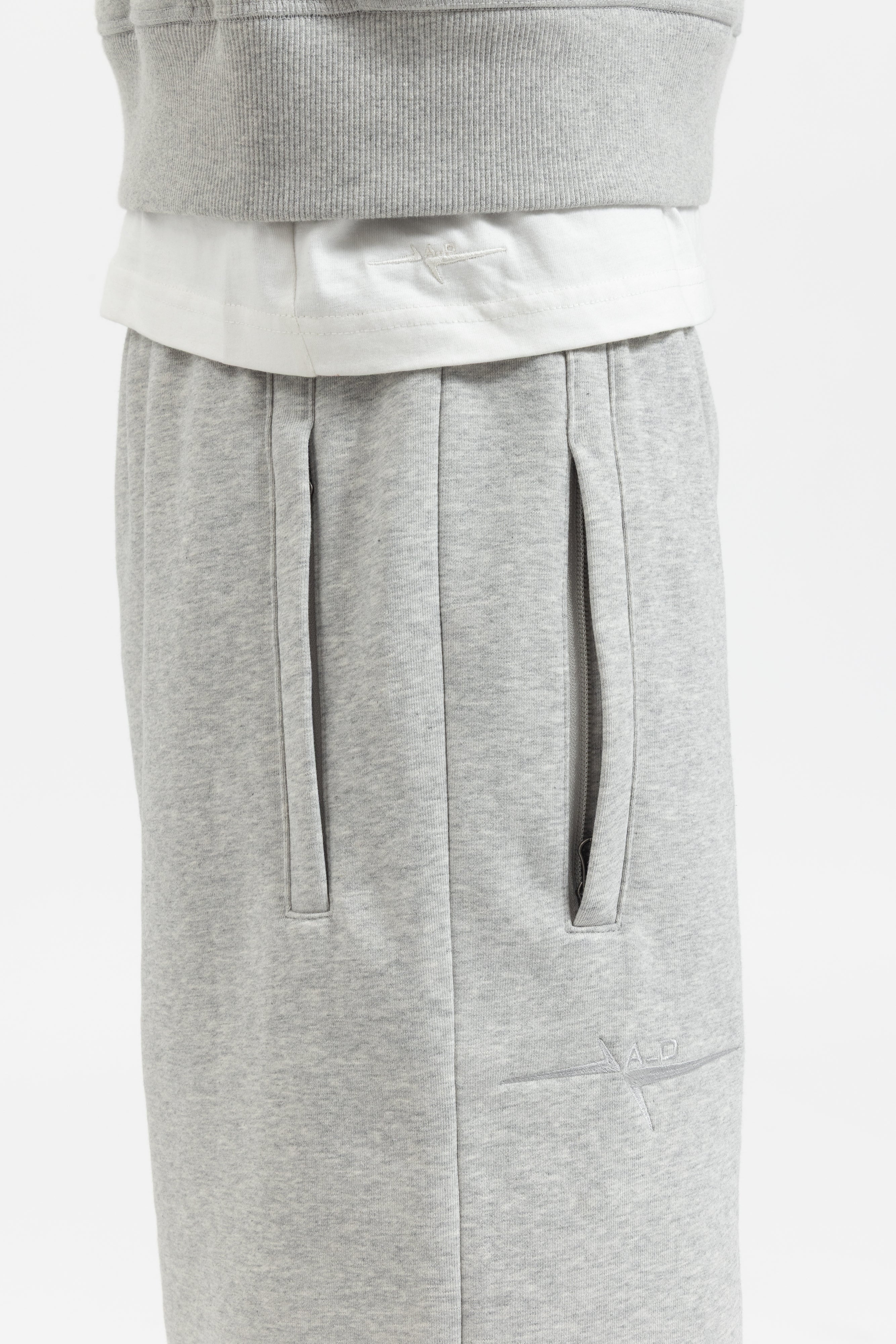 DRIFT JOGGER SHORTS -  GREY