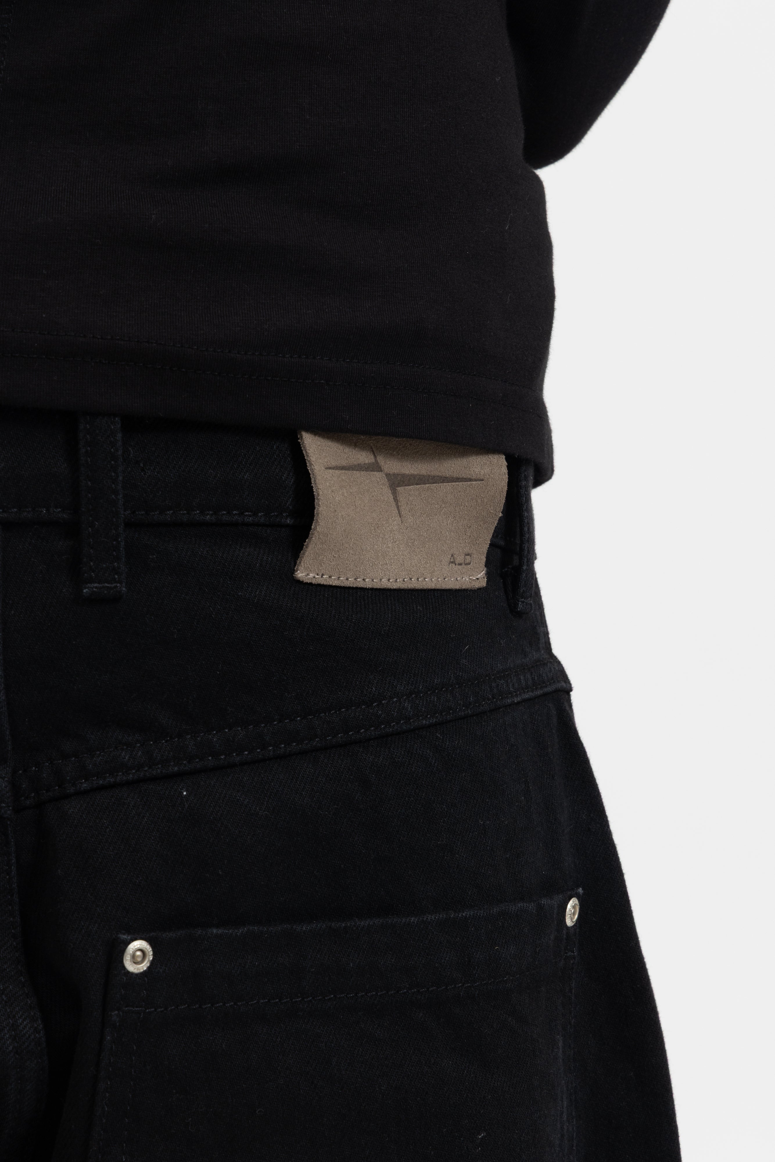 BAGGY DENIM JEANS - TRUE BLACK