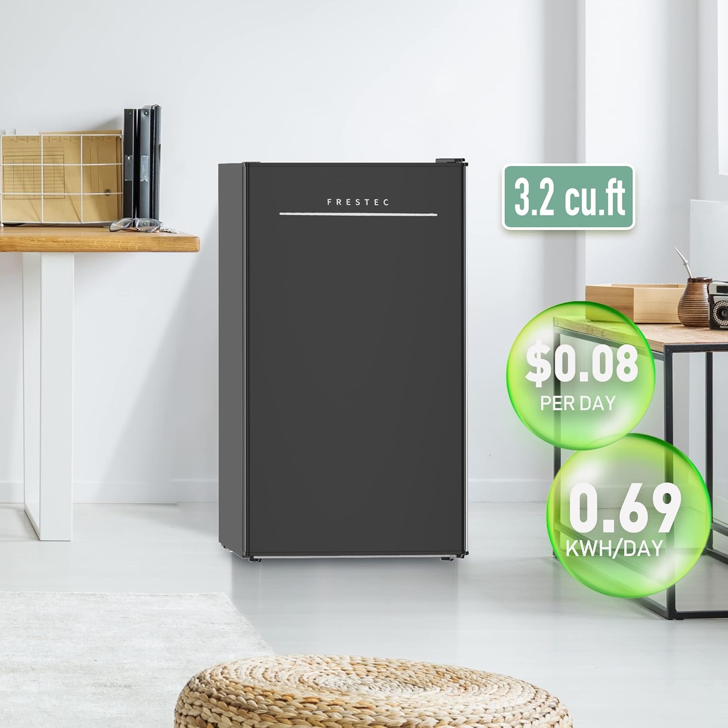 3.2 Cu.Ft. Small Refrigerator with Freezer (Black) I7209
