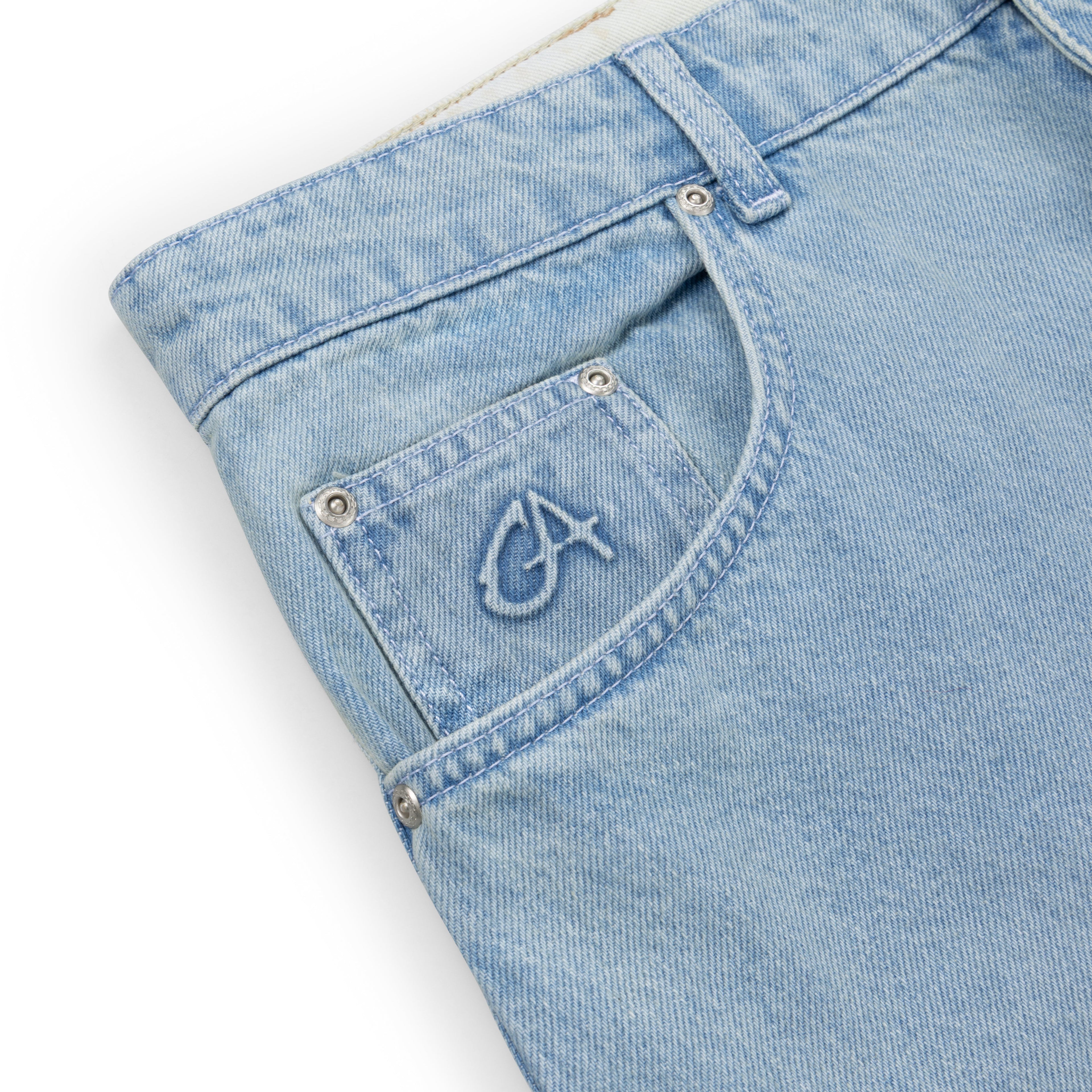 GA SIGNATURE DENIM JEANS - WASHED BLUE