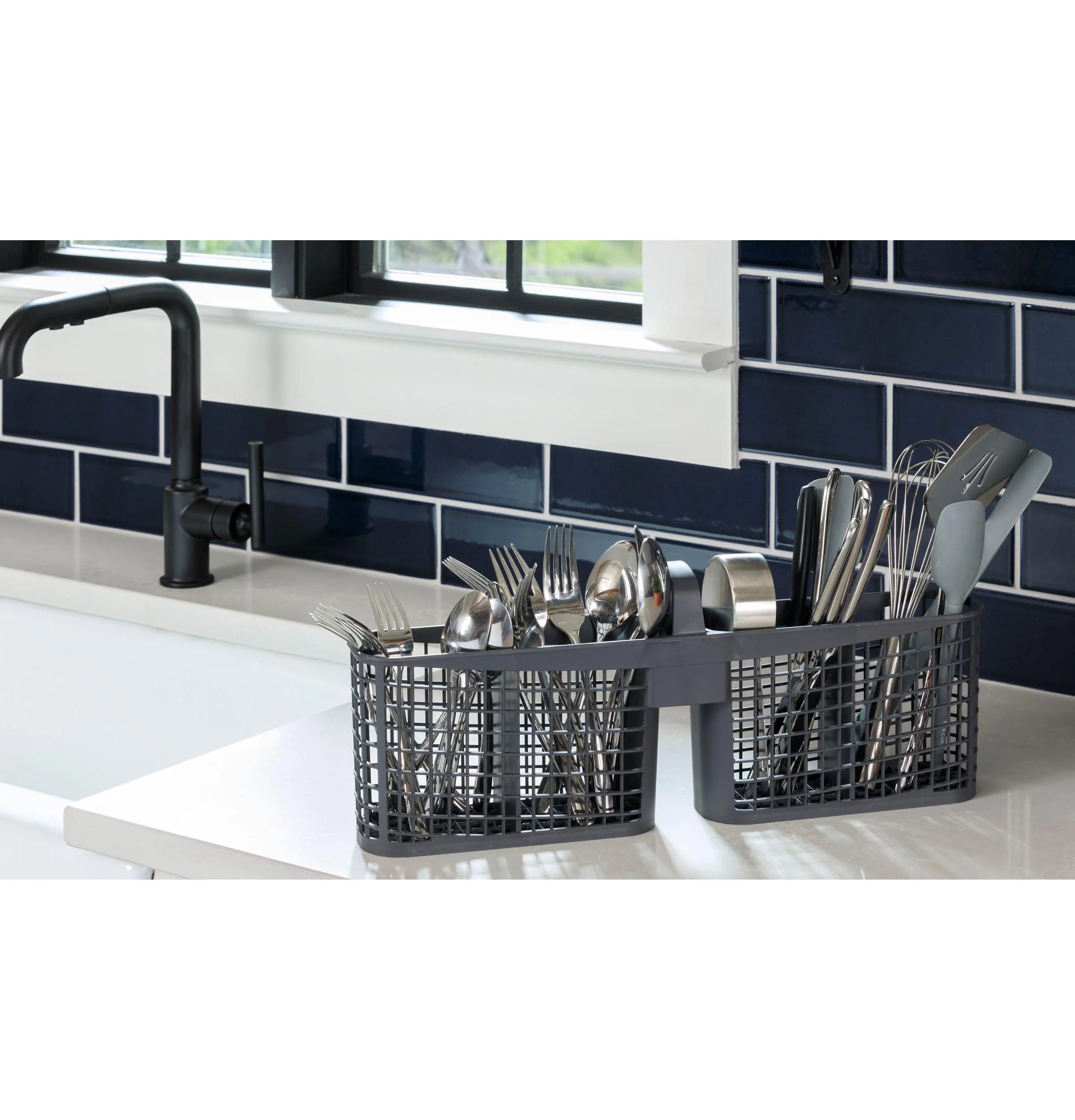 Black Built In Dishwasher X4081