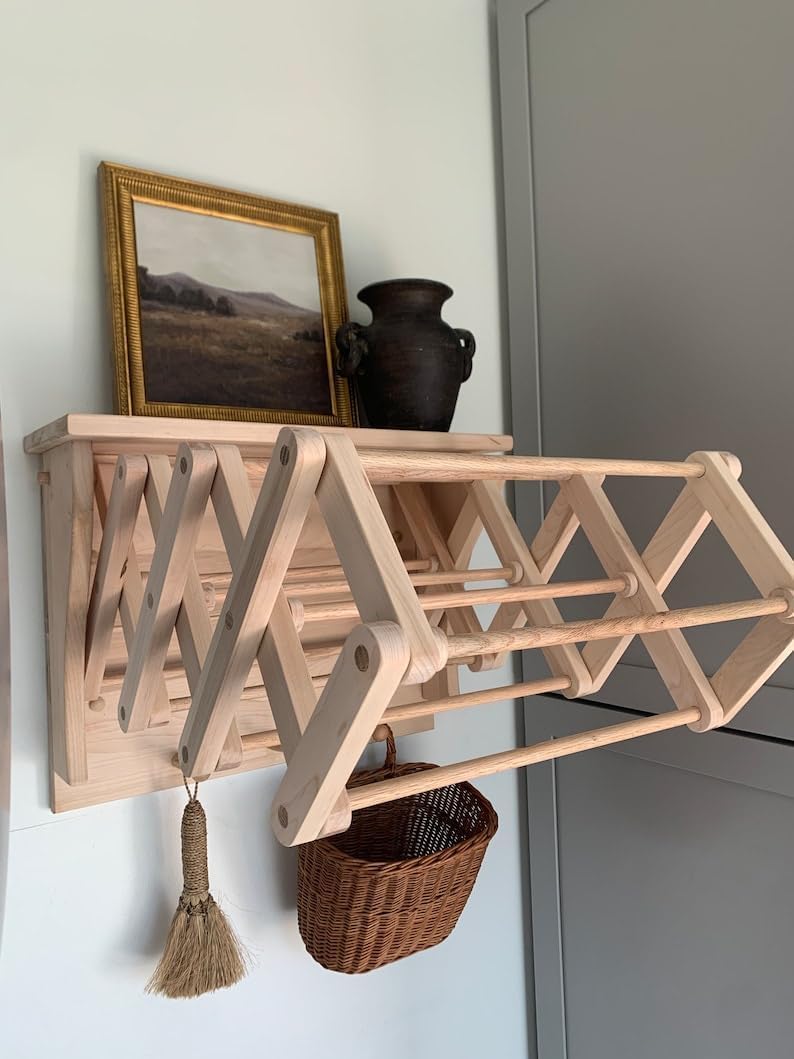 21” x 16” Collapsable Wooden Wall Mounted Drying Rack with Peg Hooks K54234