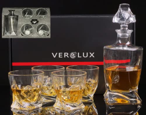 Whiskey Decanter Set with 4 Glasses in Gift Box B9782