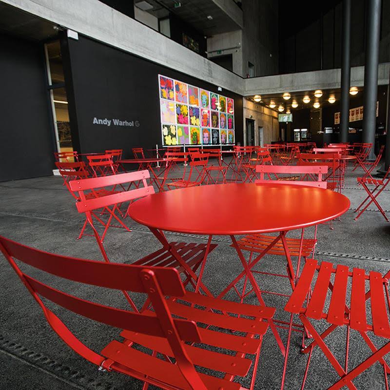 Red Ochre Round Folding Table V264205