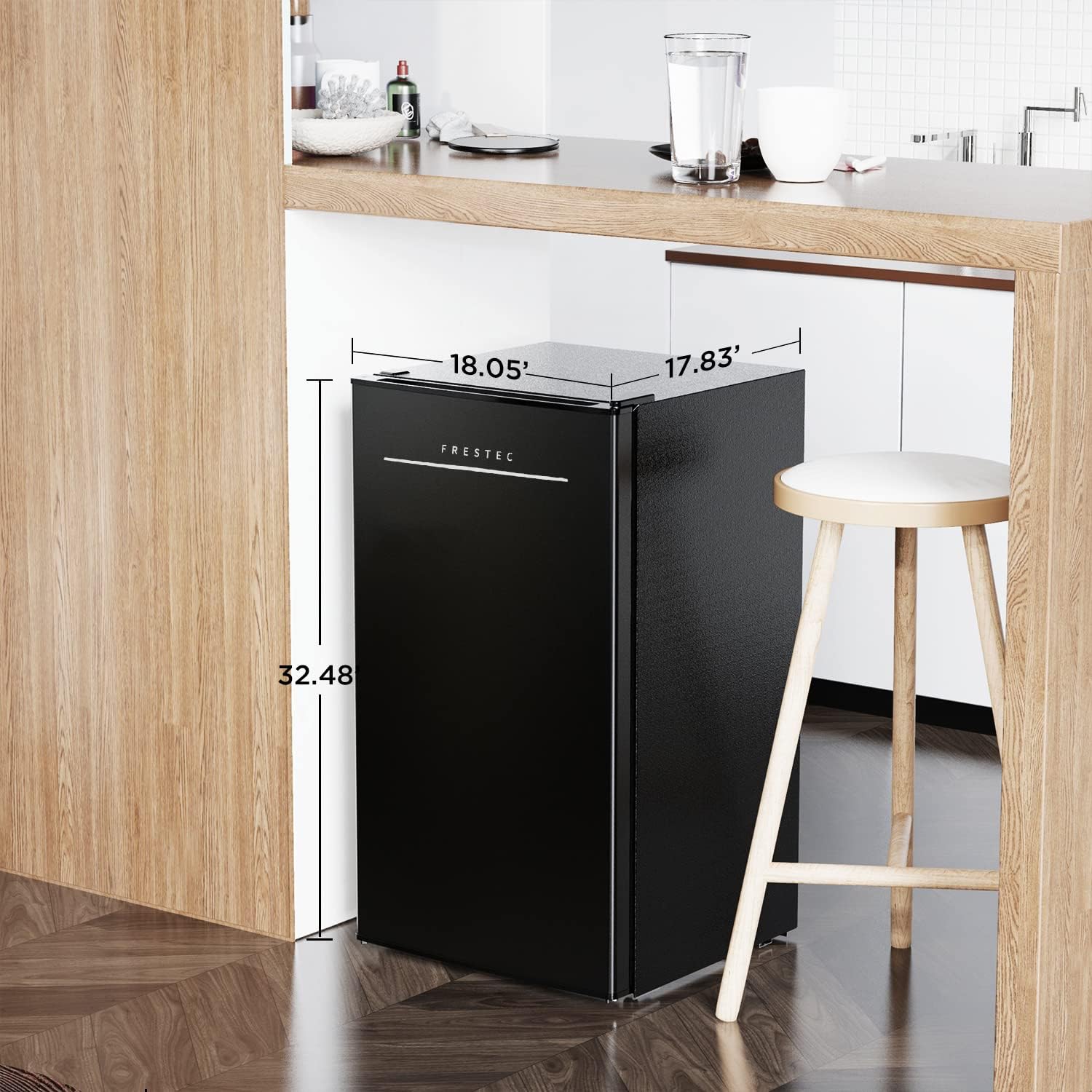 3.2 Cu.Ft. Small Refrigerator with Freezer (Black) I7209