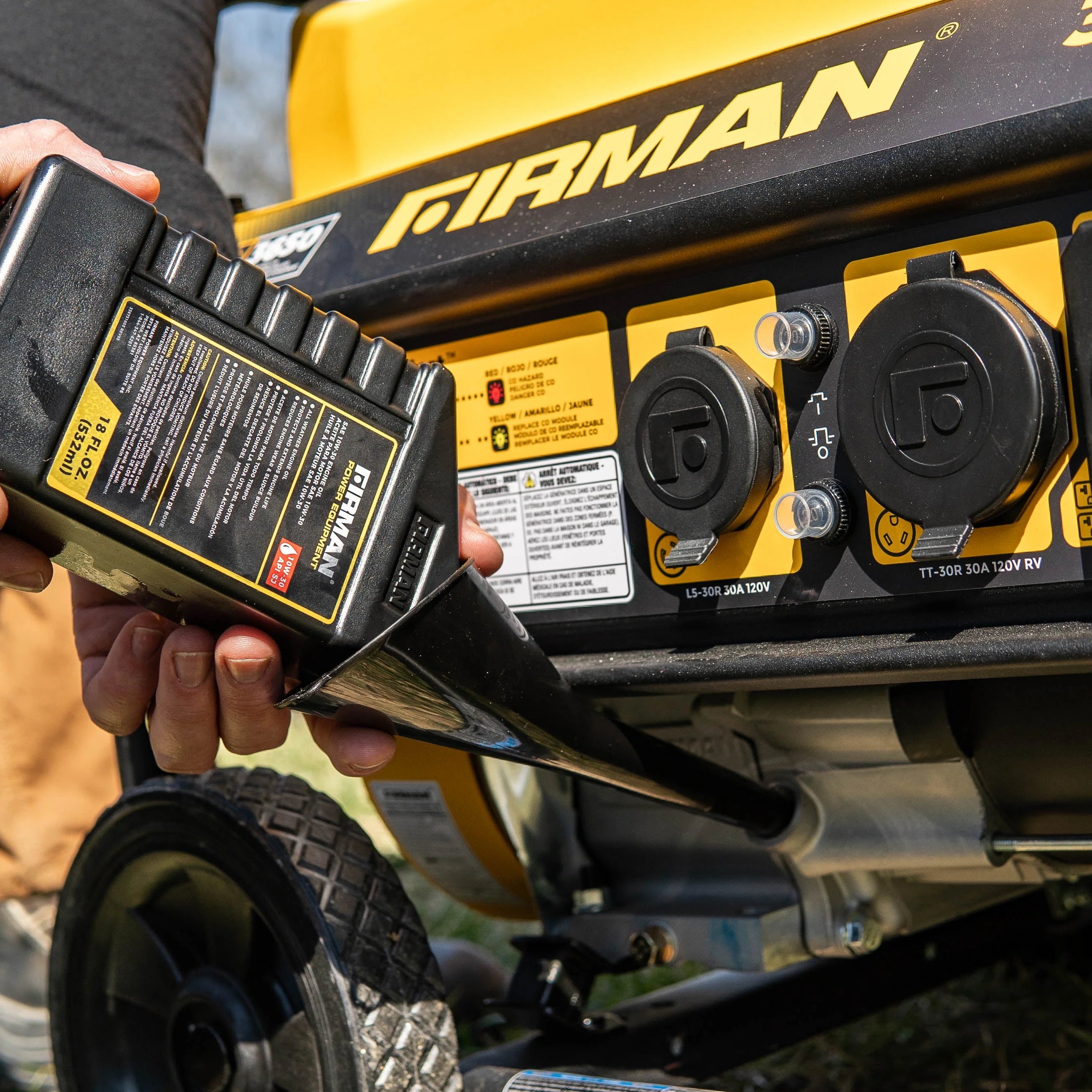4550/3650 Watt Gas Portable Generator O976