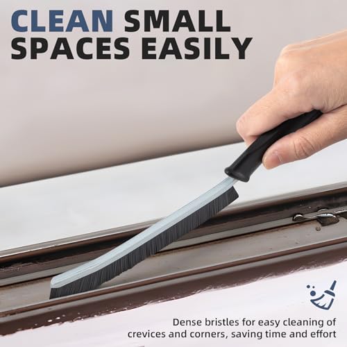 Black Crevice Cleaning Brush C4671
