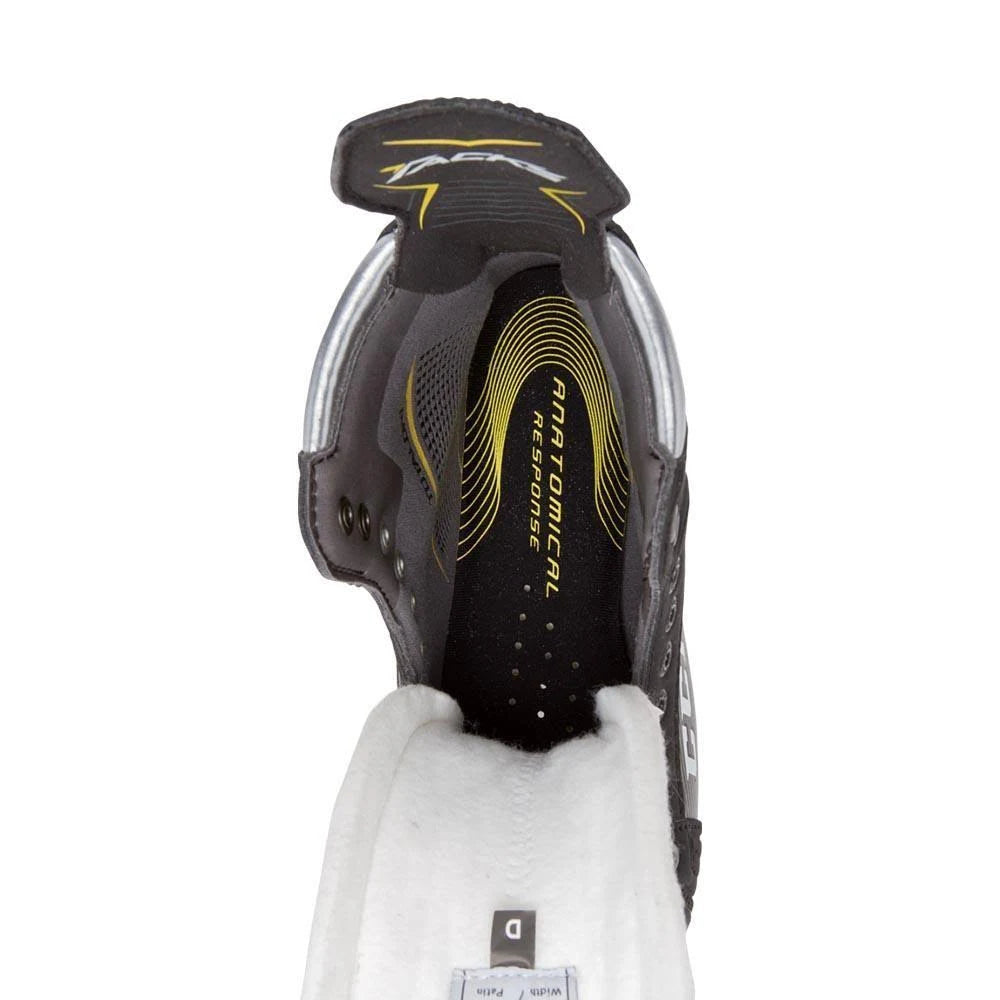 Senior Hockey Skates Q43300