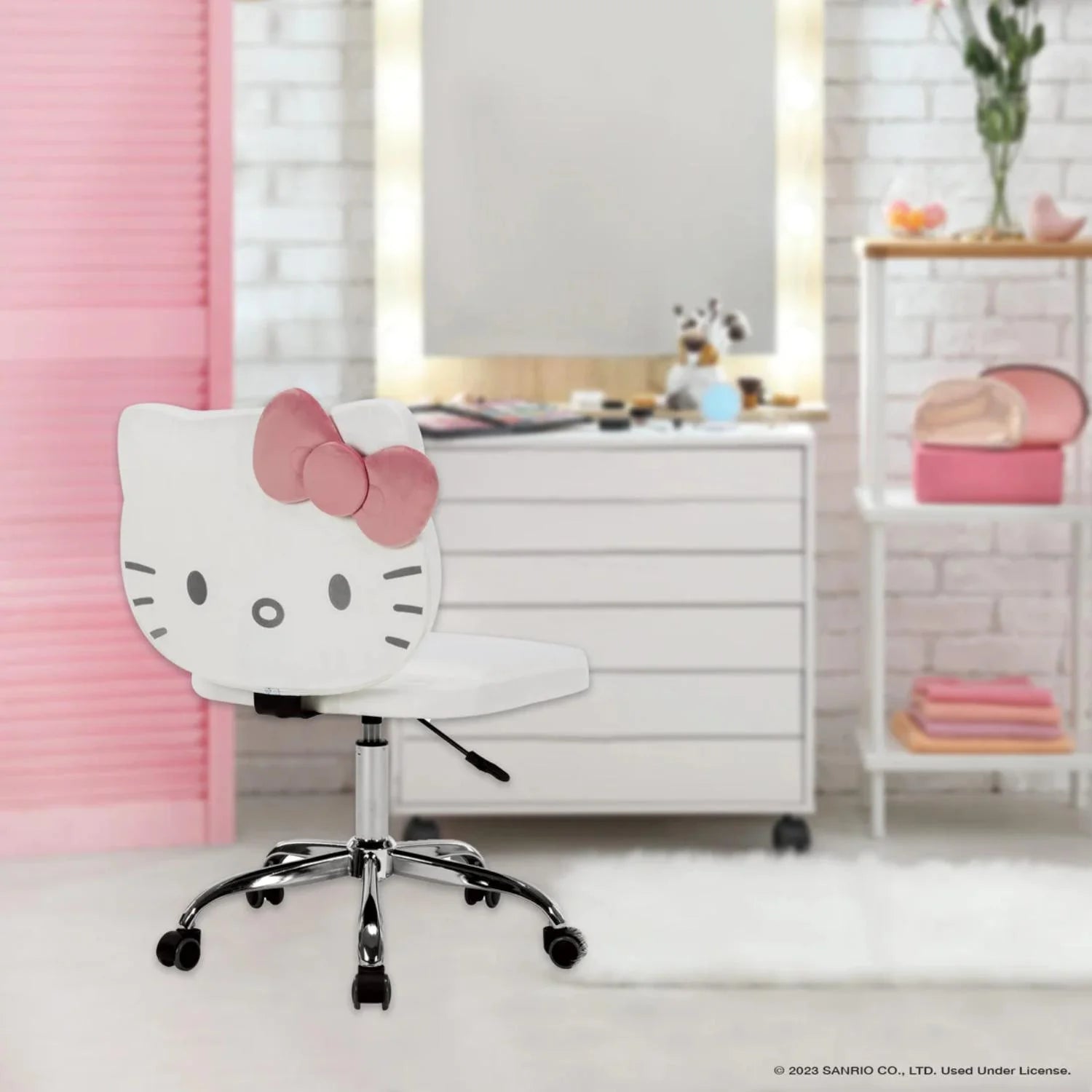 Pink Swivel Vanity Chair with Wheels F74744