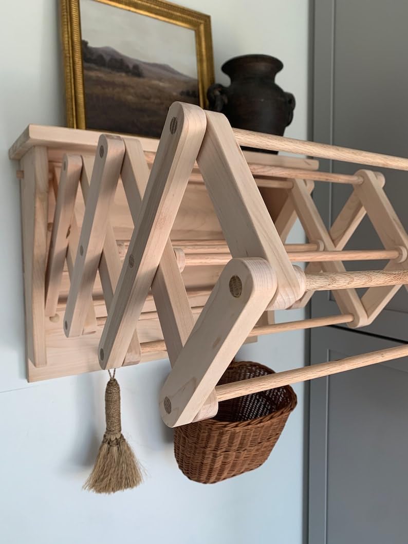 21” x 16” Collapsable Wooden Wall Mounted Drying Rack with Peg Hooks K54234