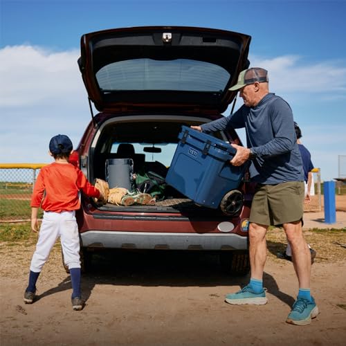 Roadie 32 Wheeled Cooler E582