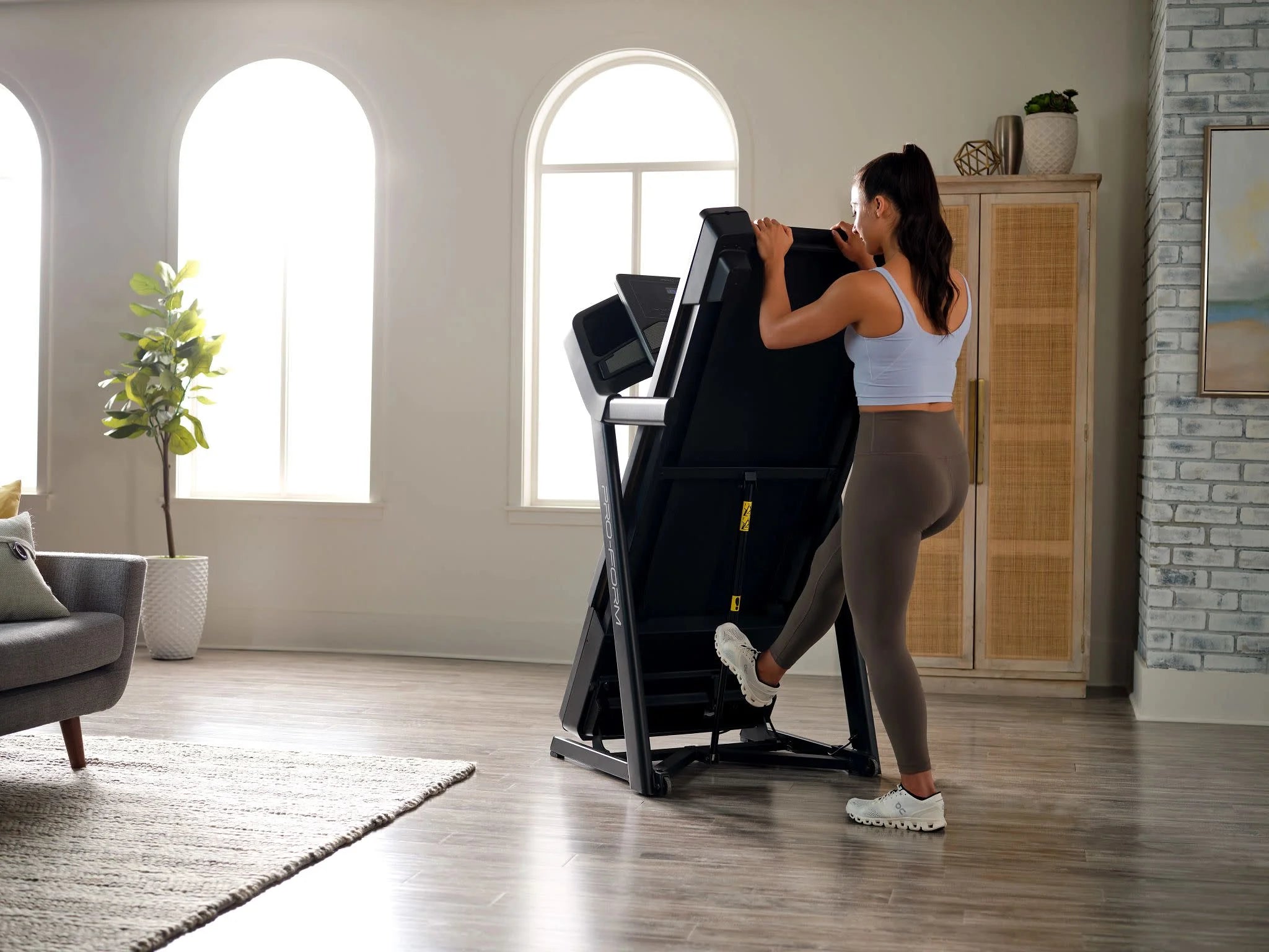 Carbon TL Treadmill with 5" Display X396858