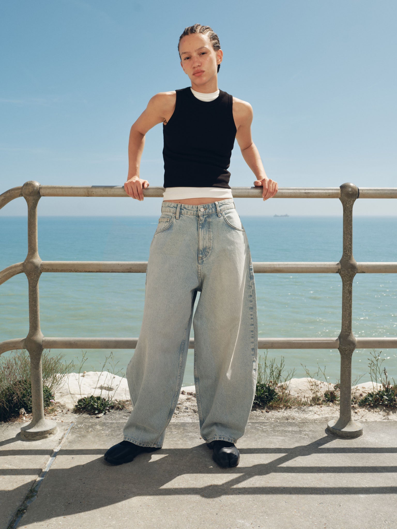 BAGGY DENIM JEANS - SUN BLEACHED BLUE