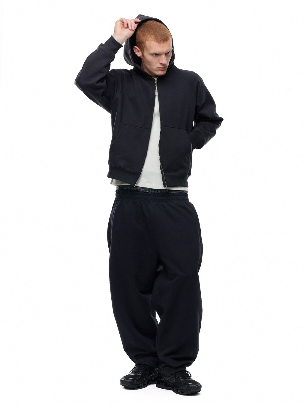 GA SIGNATURE UNCUFFED JOGGERS - BLACK