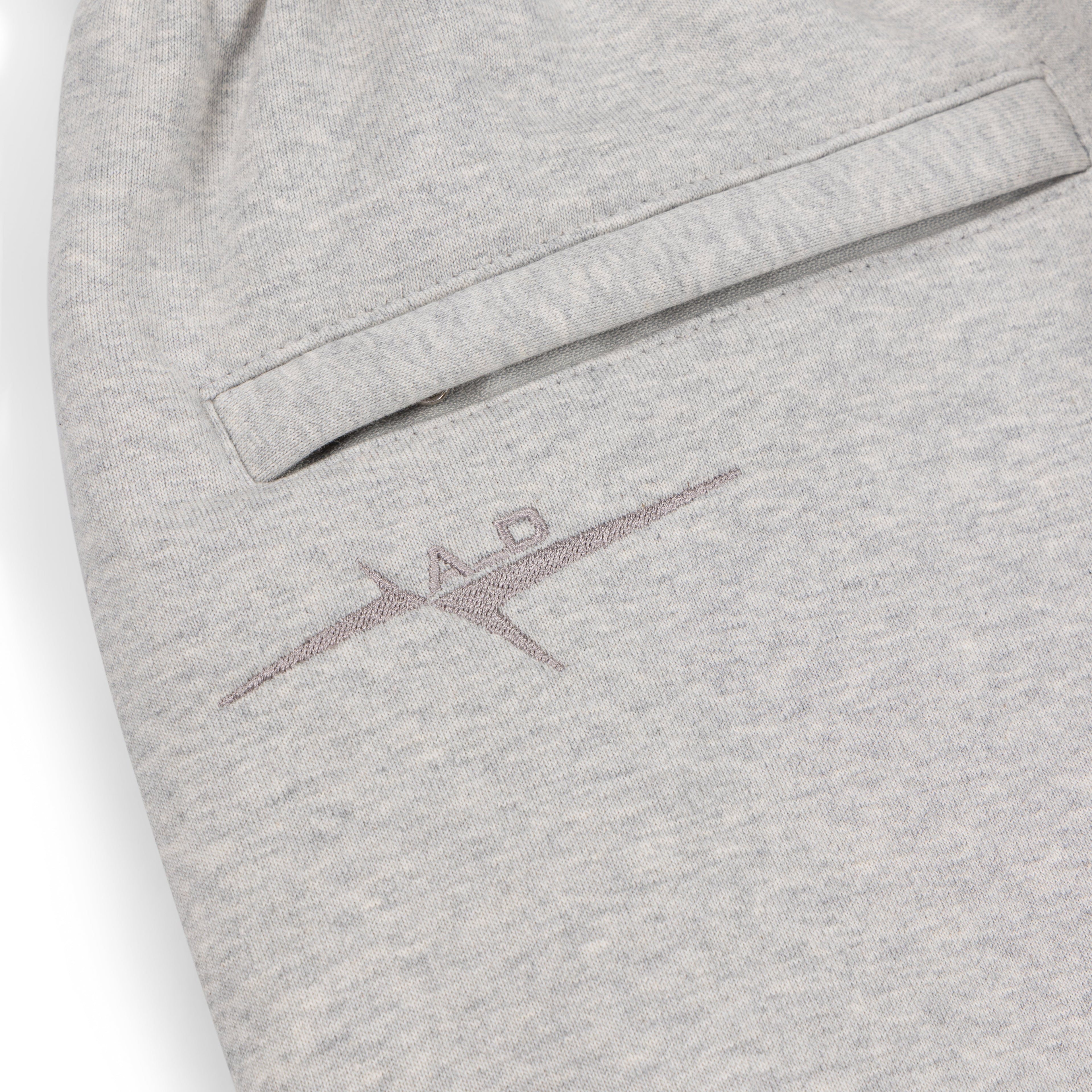 SIGNATURE CUFFED JOGGERS - GREY
