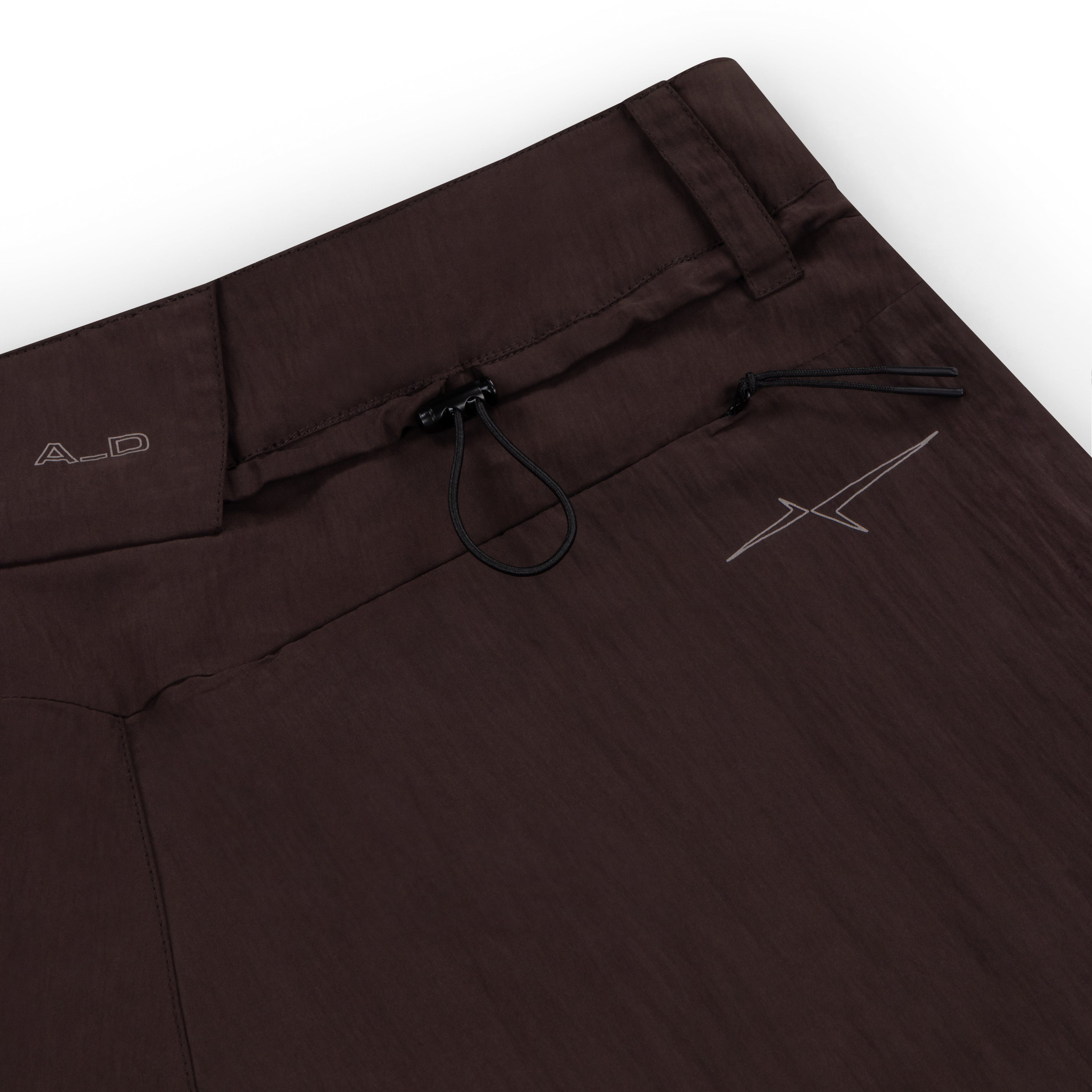VENTILATED SHORTS - MAHOGANY
