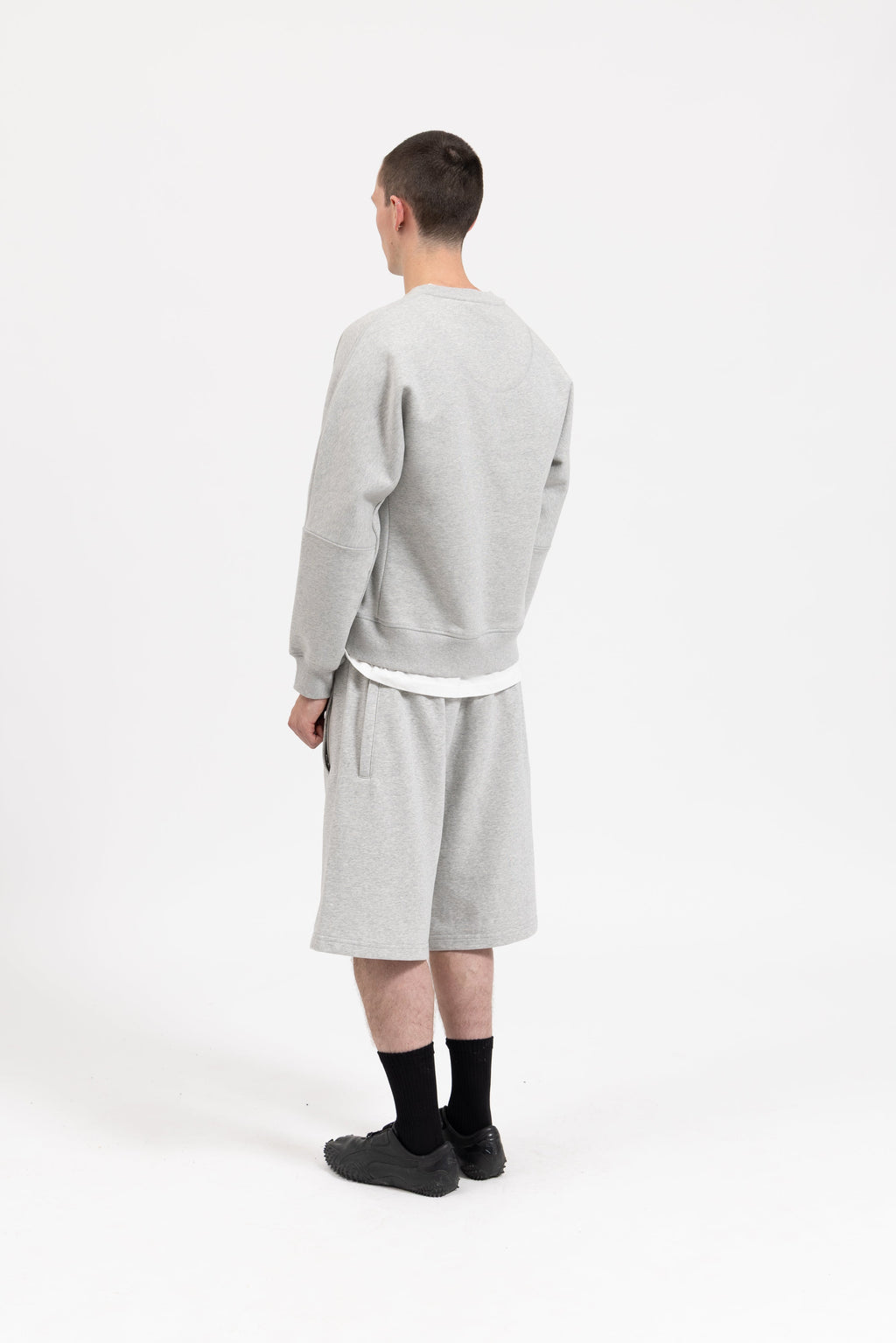 DRIFT CREWNECK - GREY