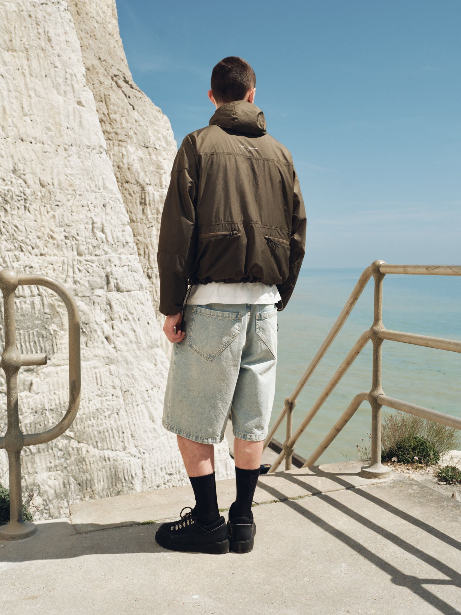 BAGGY DENIM SHORTS - SUN BLEACHED BLUE
